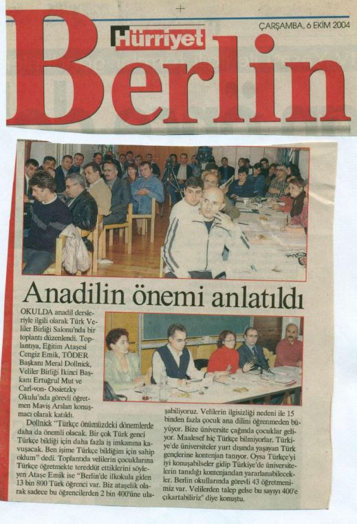Hürriyet Berlin - Anadilin Önemi Anlatıldı, Türk Veliler Birliği Toplantısı, 2004